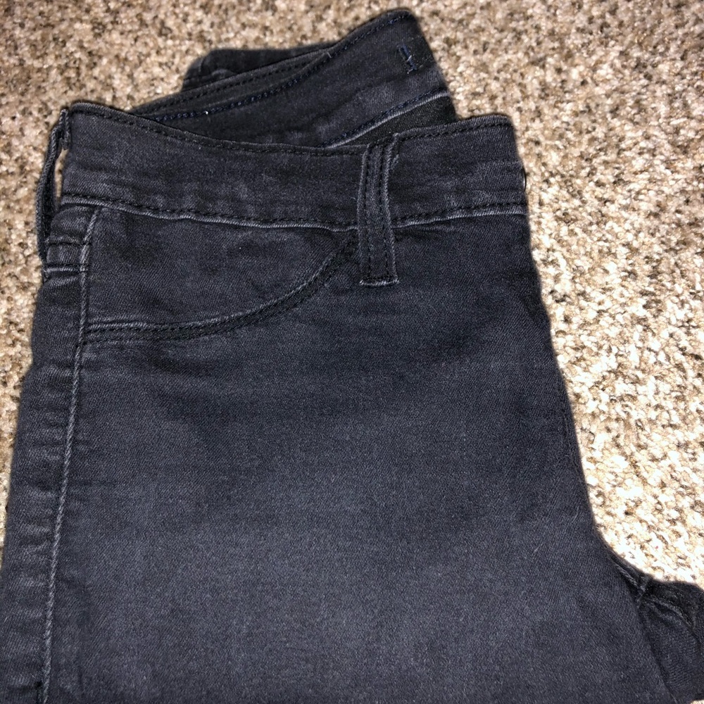 Flying Monkey Size 3 lightly worn skinny jeans